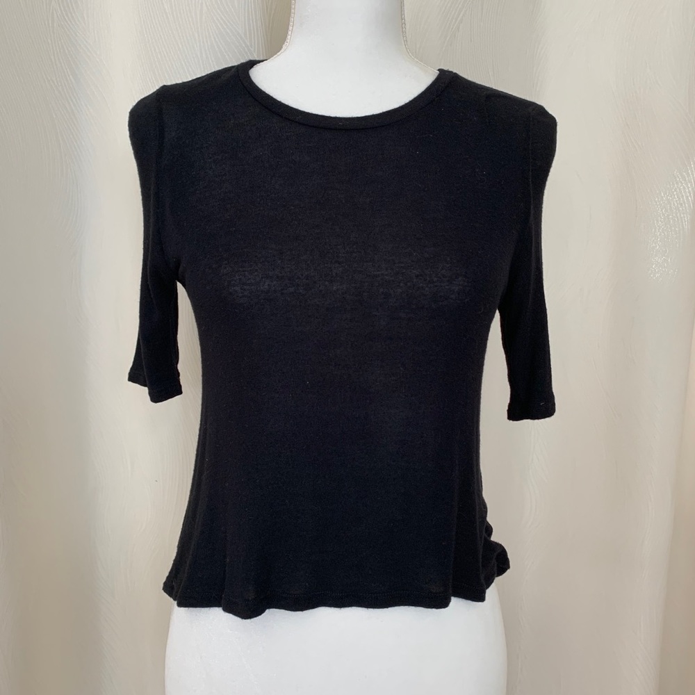 Foreign Exchange Basic black top